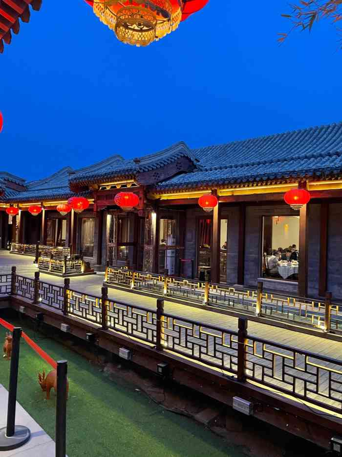 花家怡园(清华西路店)-"因为要去圆明园踏青,就来最近的花家怡园吃.