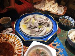 -一个勺子新疆锡伯主题私房菜(红墙巷49号院店)