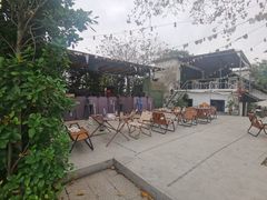 -喜洲吧·江畔老船厂·庭院餐厅(喜临院店)