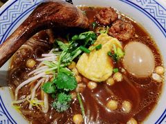 -魔都三兄弟酸辣粉·蘸卤炸串(虹桥万科店)