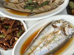 -丹水桥地锅鱼·翘嘴鲌·地方特色全鱼宴(丹江口大坝店)