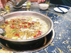 -韩妹鱼庄·泸定老字号(泸定店)