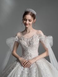 -艾米丽婚纱礼服