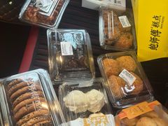 -鲍师傅糕点(大沽南路店)