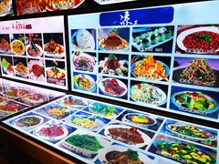 -巴特餐饮6加1音乐餐吧·新疆菜