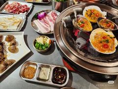 -围炉肉舍•炭烤活鳗•丹东海鲜烤肉(步行街店)