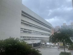 -香港大学