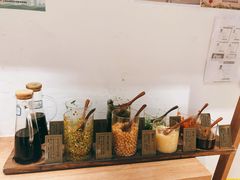 自助调料台-小满手工粉(上海月星环球港店)