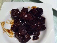 红烧肉-新光酒家·河豚·海鲜·蟹料理(浦东店)