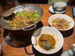 -老湘村·湖南土菜(天河维多利店)