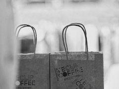 -YECLIP COFFEE黄色回形针咖啡