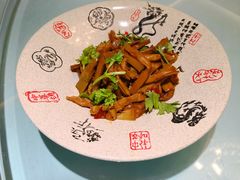 -小老板海鲜酒家(董家渡店)