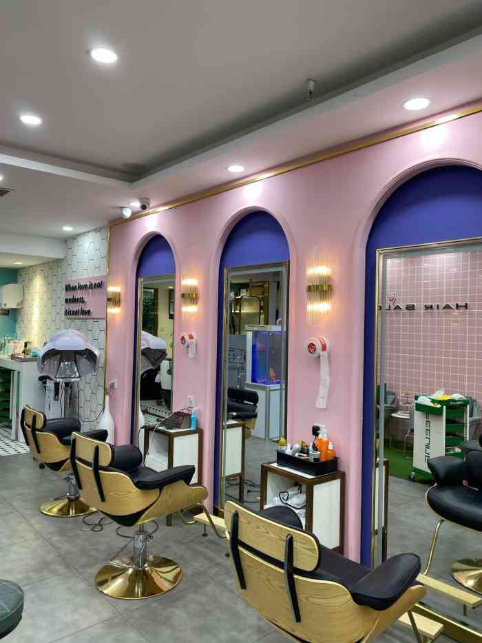 bulbstudio巴柏明星发型工作室河东万达店