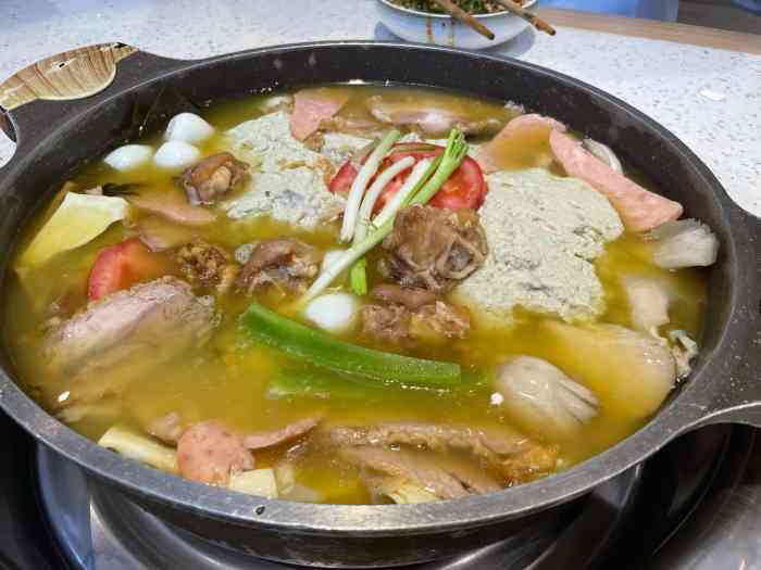 泸州酸菜豆花火锅(高新店)-"店铺亮点:豆花和豆浆都是无限供应!真真.