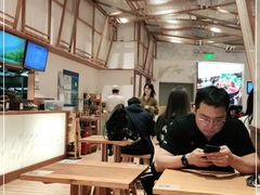 大堂-小满手工粉(上海月星环球港店)