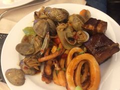 -东方红海鲜百汇(国际大厦店)