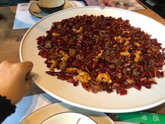 -临界音乐酒馆·小龙虾·江湖菜(华熙LIVE·鱼洞店)