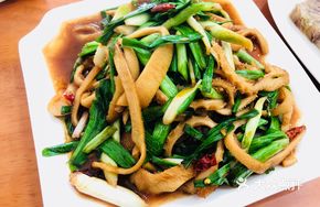 Stir-Fried Tripe with Garlic