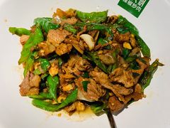 -费大厨辣椒炒肉(万家丽一店)