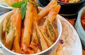 Lotus-Scented Crispy Fresh Shrimp Roll