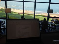 -青岛朗艺美术馆·海景咖啡