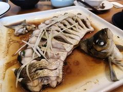 -莲餐厅·湖北菜·潜江小龙虾店(愚园路店)