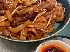 -千灯盛汇·头牌粤菜(致越优城店)