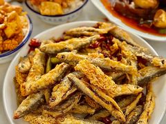 -丹水桥地锅鱼·翘嘴鲌·地方特色全鱼宴(丹江口大坝店)