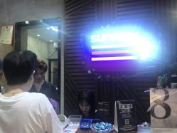 -首脑美发沙龙