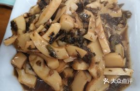 Sour Cabbage and Dried Bamboo Shoots