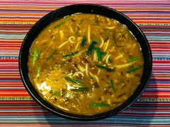 小锅米线-香巴拉云南餐厅(华莱坞店)