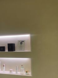 -VALMONT·若嫚蝶国际美肤中心