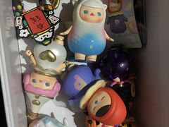 -泡泡玛特POPMART(上海环球港店)