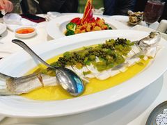 -万龙洲海鲜(大兴绿地缤纷城店)