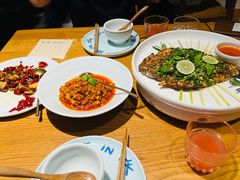 -一坐一忘云南菜(嘉里中心店)