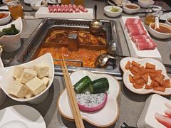 -海底捞火锅(旭辉MALL店)