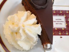 -Cafe Sacher(WIEN)