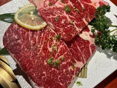 -喜牛烧肉酒场·黑金店(威高广场店)