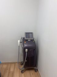 -JUVA欧华医美连锁