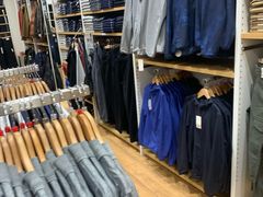 -优衣库(东莞汇一城店)