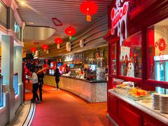 自助取餐区-东方明珠·可口可乐欢乐餐厅
