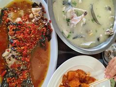 -雪湖煜辰鱼头老店(雪野湖店)