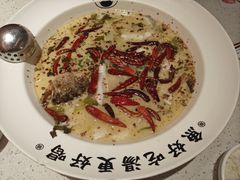 -江渔儿酸菜鱼(曜一城店)