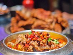 香辣牛筋头巴脑锅-95号酱骨·一块豆腐(展春园西路店)