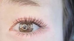 -花系美·美甲美睫精品店