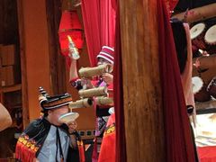 -老滇山寨•云南特色菜•地方菜•民族风情歌舞表演(金碧店)