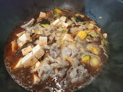 -人民公社铁锅炖·东北菜(卫国道店)
