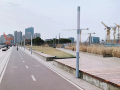 -滨江攀岩