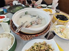 -紫藤园·天目湖大鱼头(南山竹海店)
