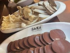 -麻辣英雄重庆火锅(陈江天益城店)